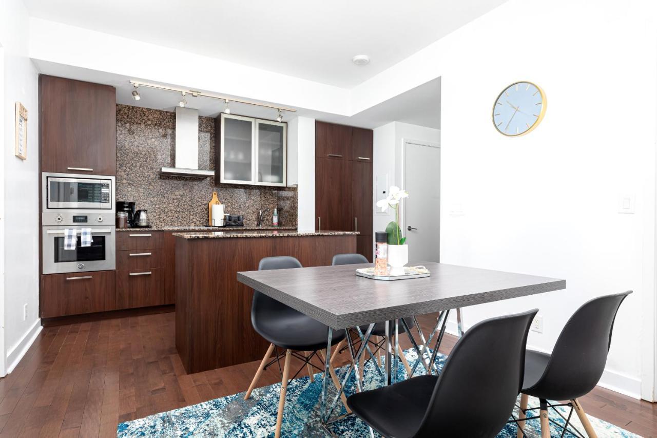 Downtown Toronto Condo Mins From Scotiabank Arena, Tiff, Cn Tower, Union, Mtcc Экстерьер фото