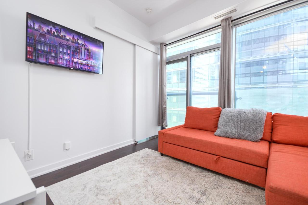 Downtown Toronto Condo Mins From Scotiabank Arena, Tiff, Cn Tower, Union, Mtcc Экстерьер фото