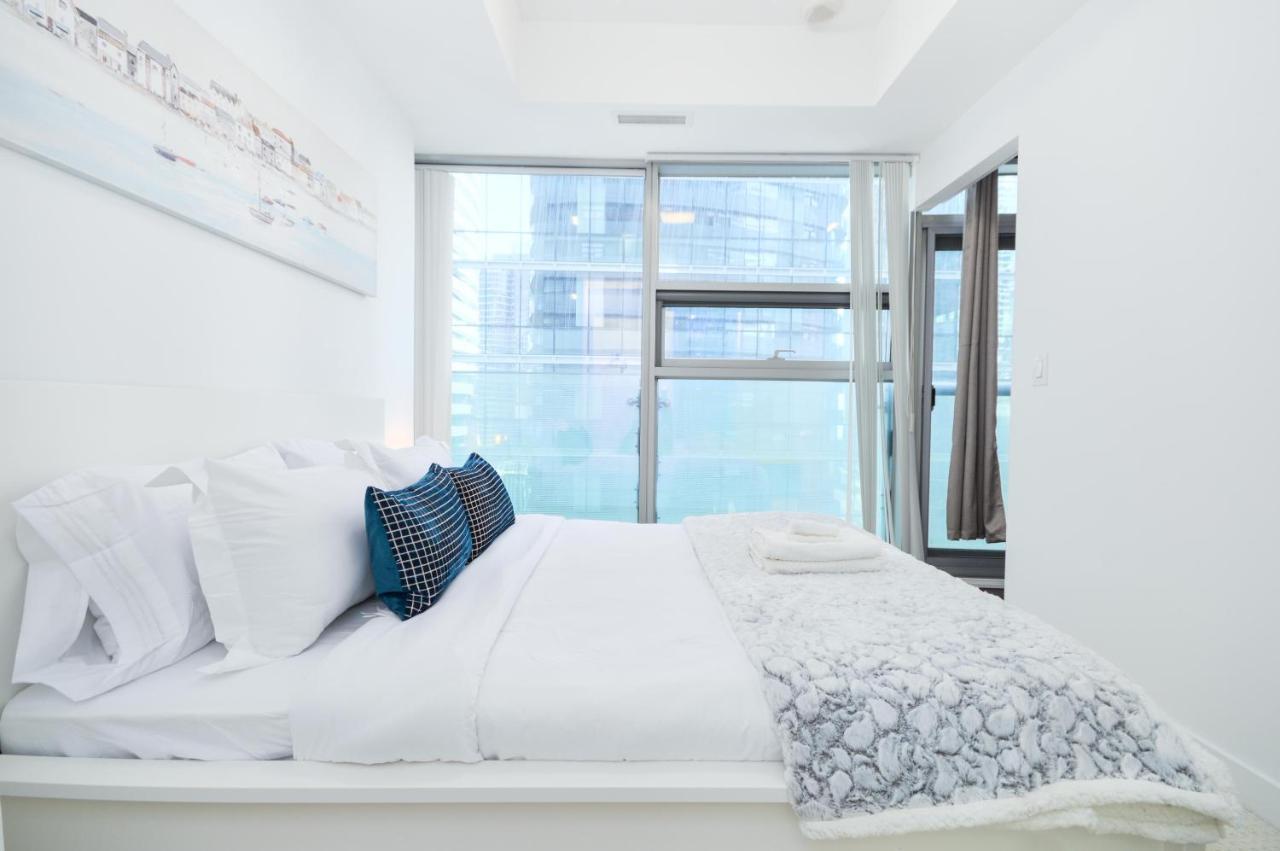 Downtown Toronto Condo Mins From Scotiabank Arena, Tiff, Cn Tower, Union, Mtcc Экстерьер фото