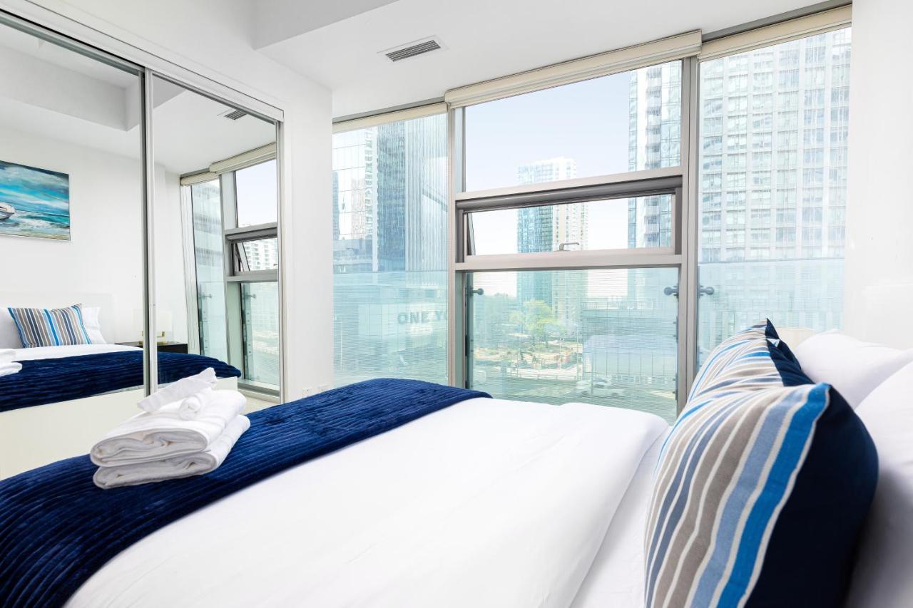 Downtown Toronto Condo Mins From Scotiabank Arena, Tiff, Cn Tower, Union, Mtcc Экстерьер фото