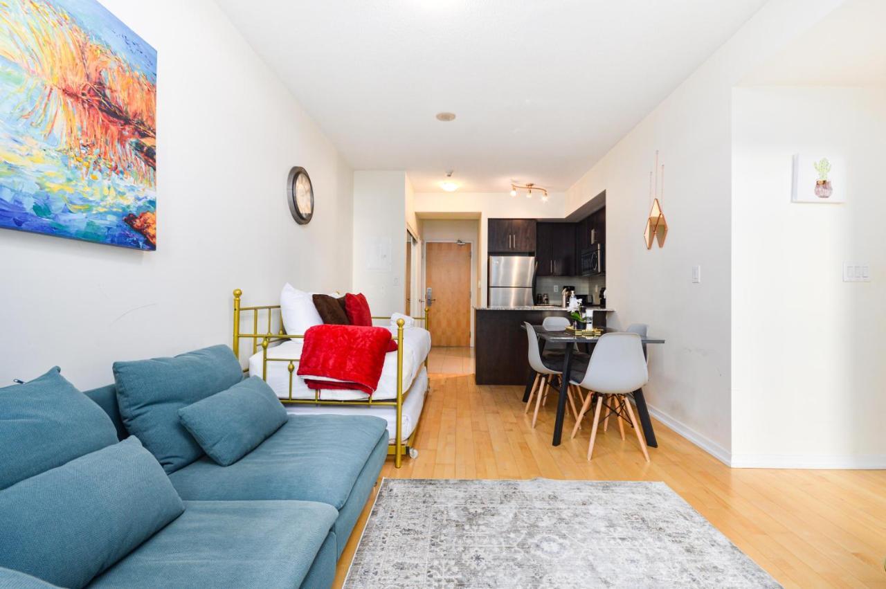 Downtown Toronto Condo Mins From Scotiabank Arena, Tiff, Cn Tower, Union, Mtcc Экстерьер фото